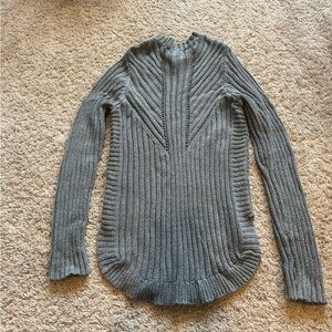 Kids Medium 10/12. Worn twice.